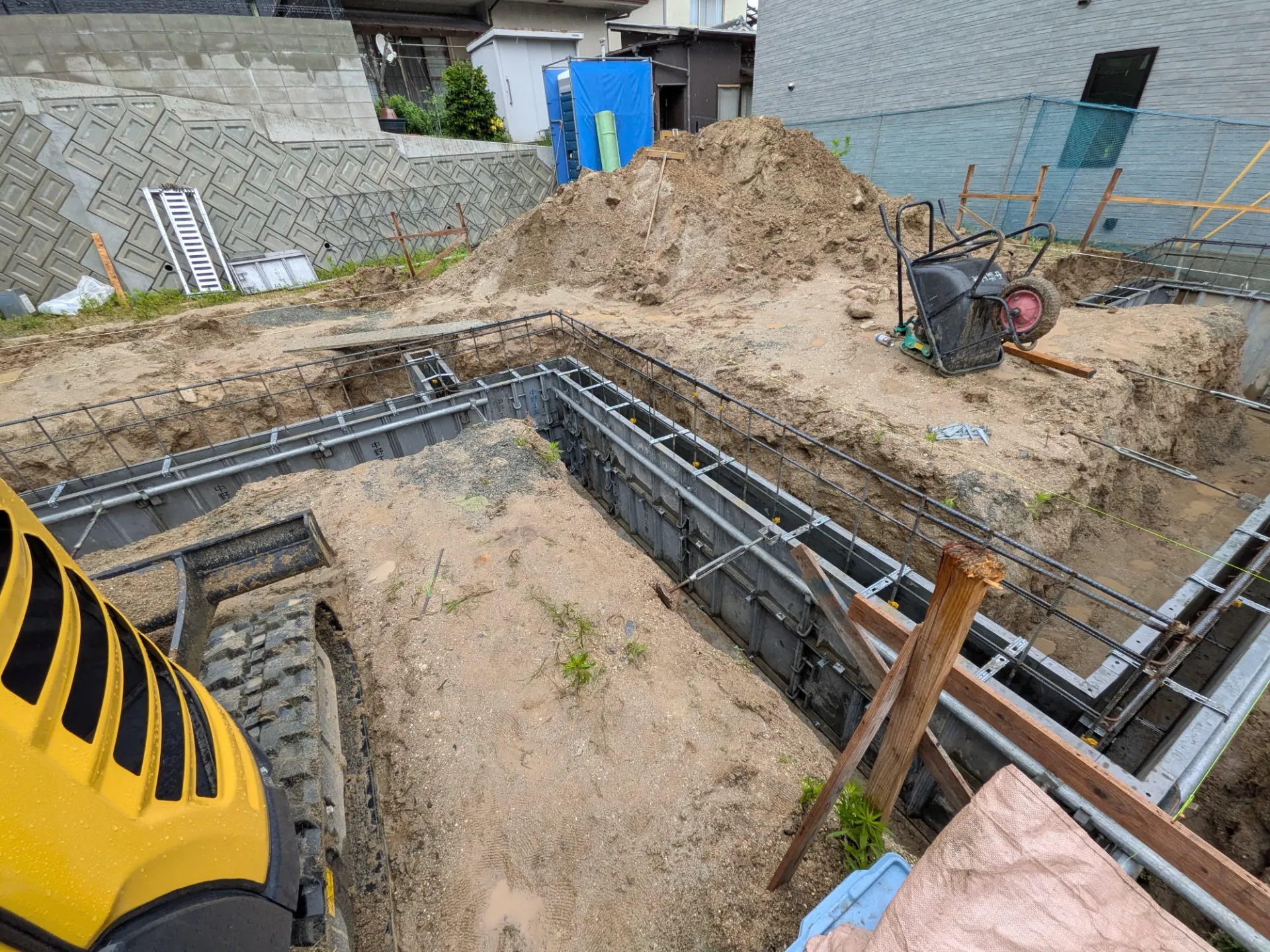 深基礎段積み